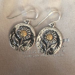 NWT Or Paz Sterling Silver Flower Earrings